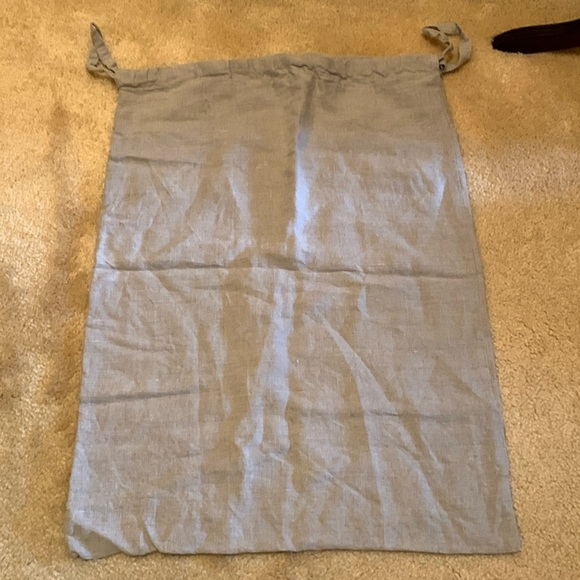 Linen Dust Bag - Picture 1 of 6
